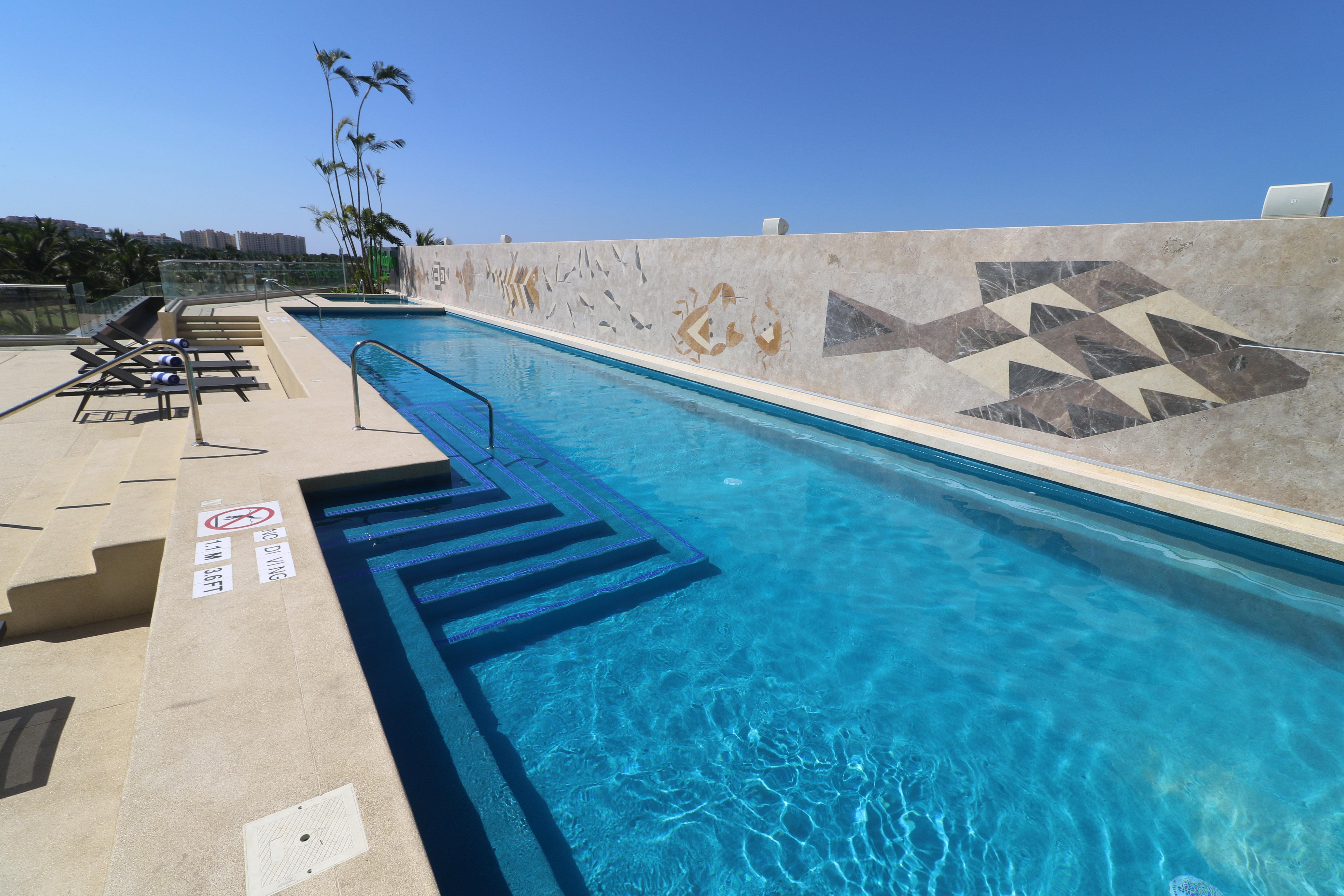 Holiday Inn & Suites - Puerto Vallarta Marina & Golf By Ihg エクステリア 写真