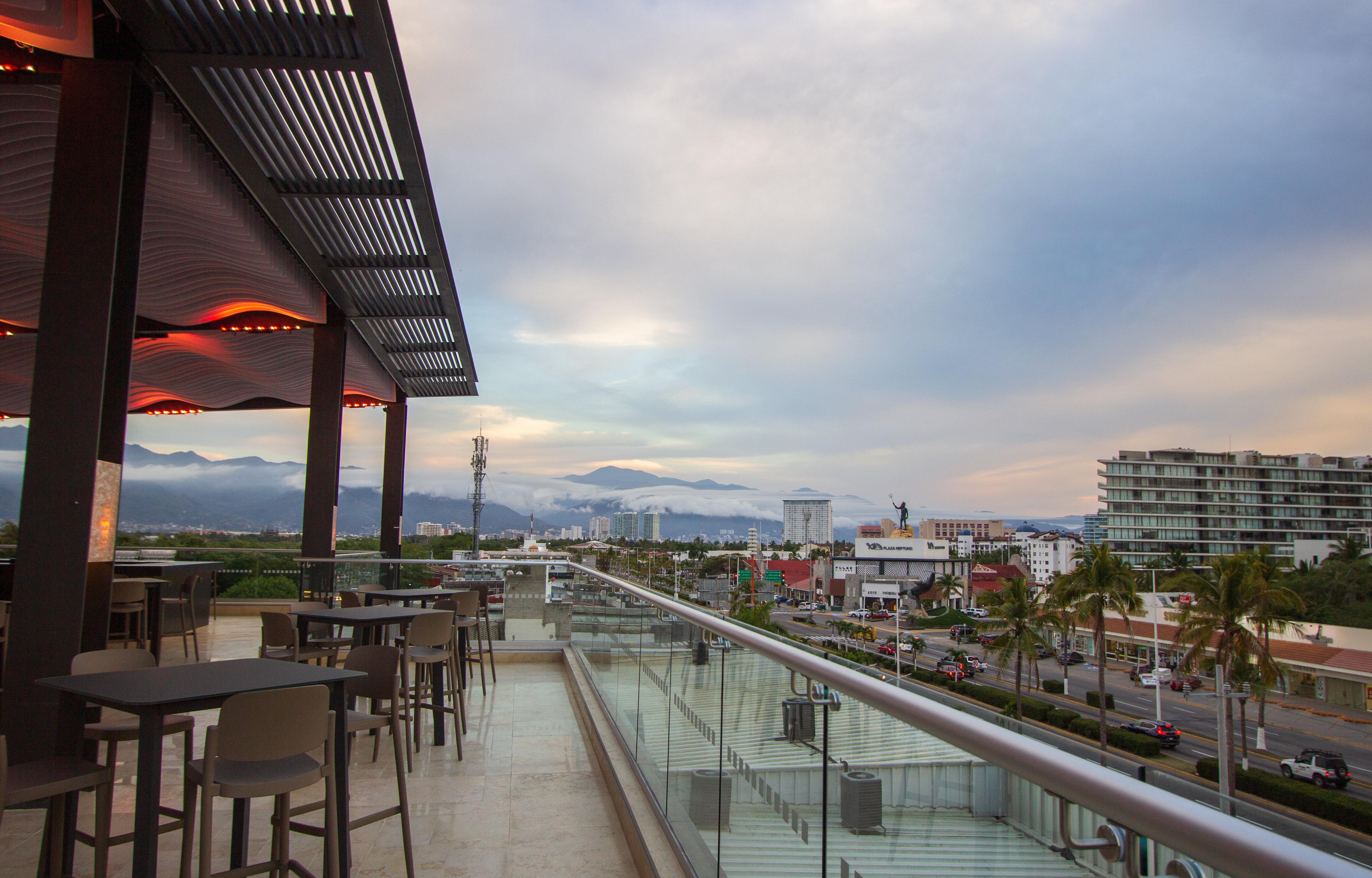 Holiday Inn & Suites - Puerto Vallarta Marina & Golf By Ihg エクステリア 写真