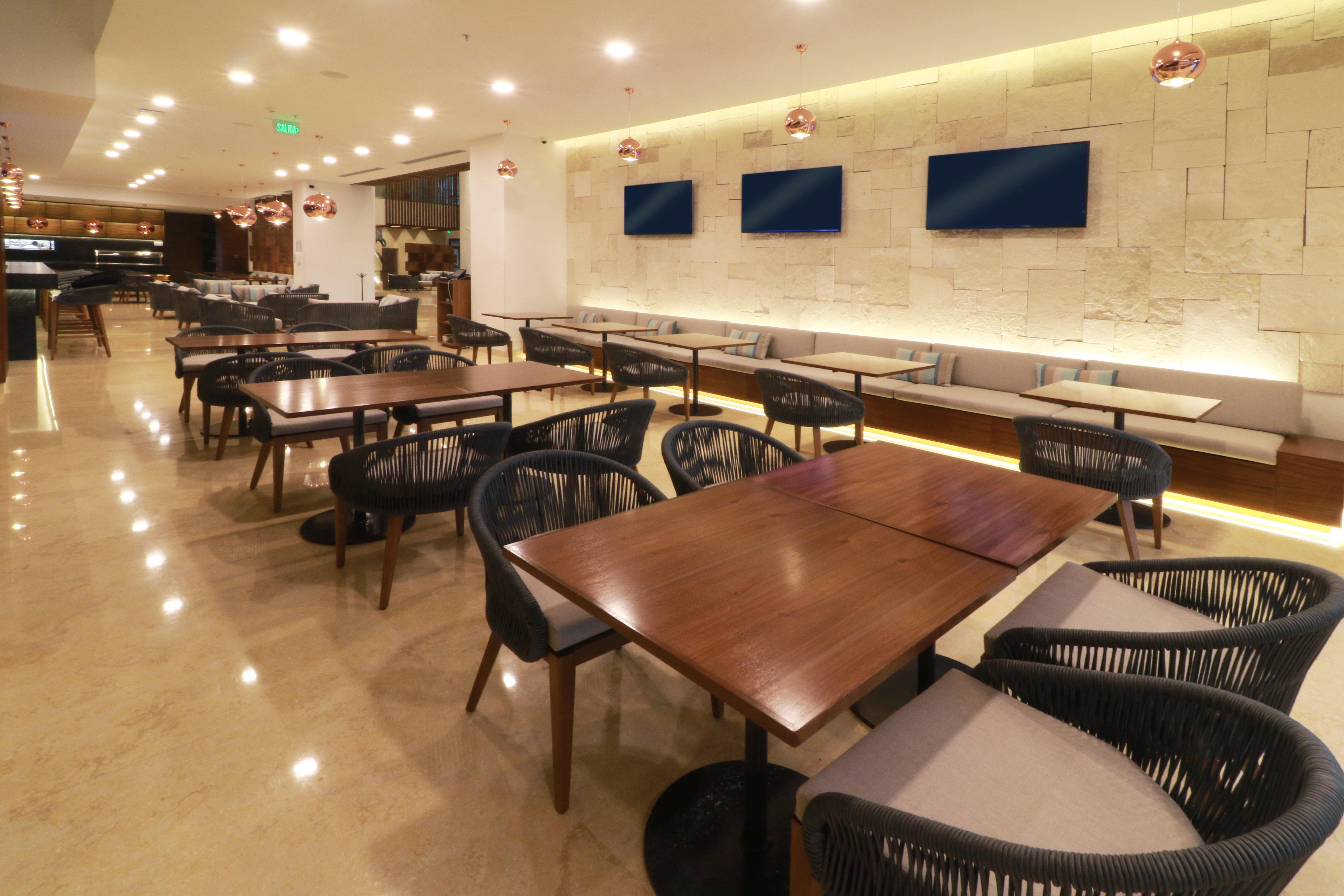 Holiday Inn & Suites - Puerto Vallarta Marina & Golf By Ihg エクステリア 写真
