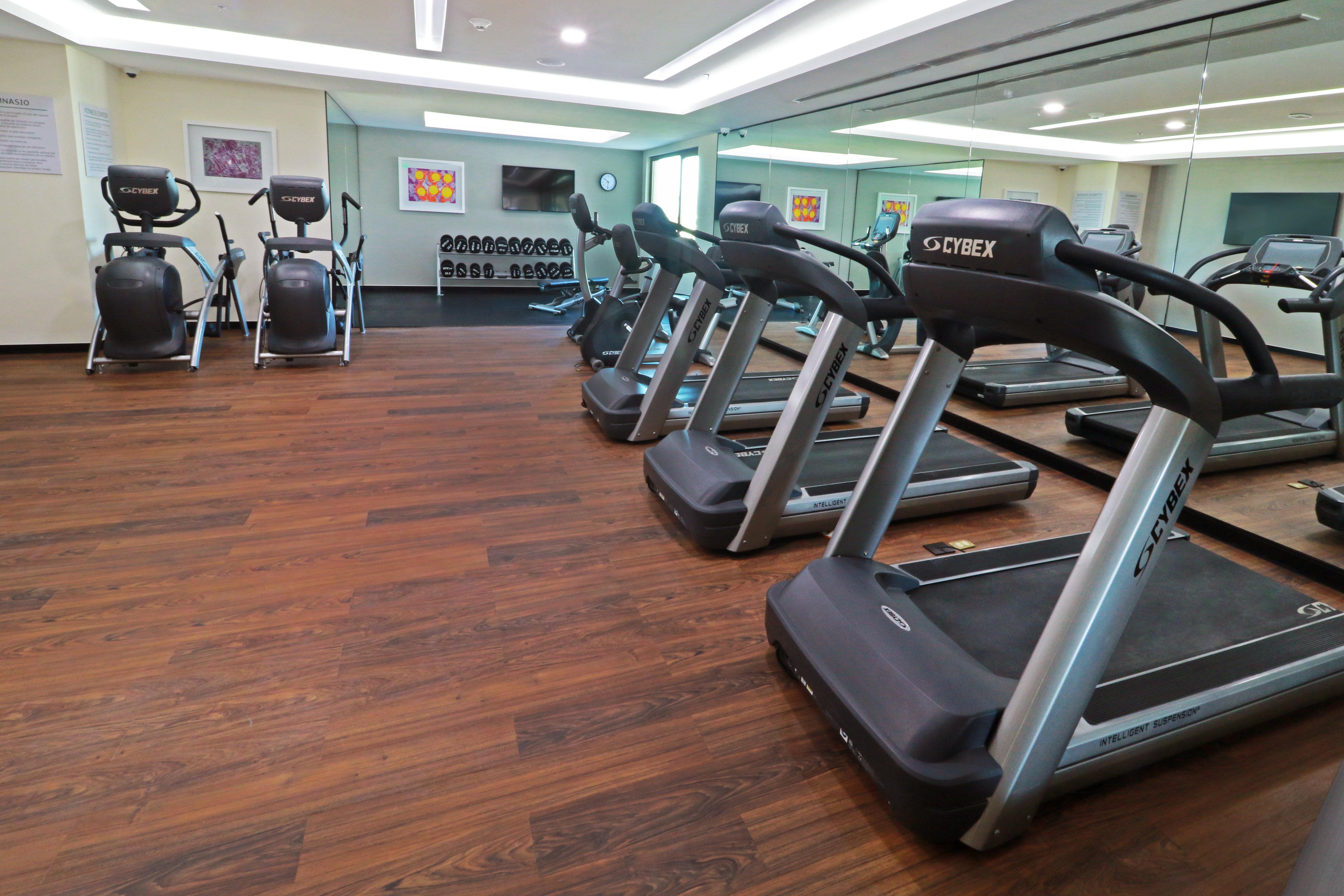 Holiday Inn & Suites - Puerto Vallarta Marina & Golf By Ihg エクステリア 写真