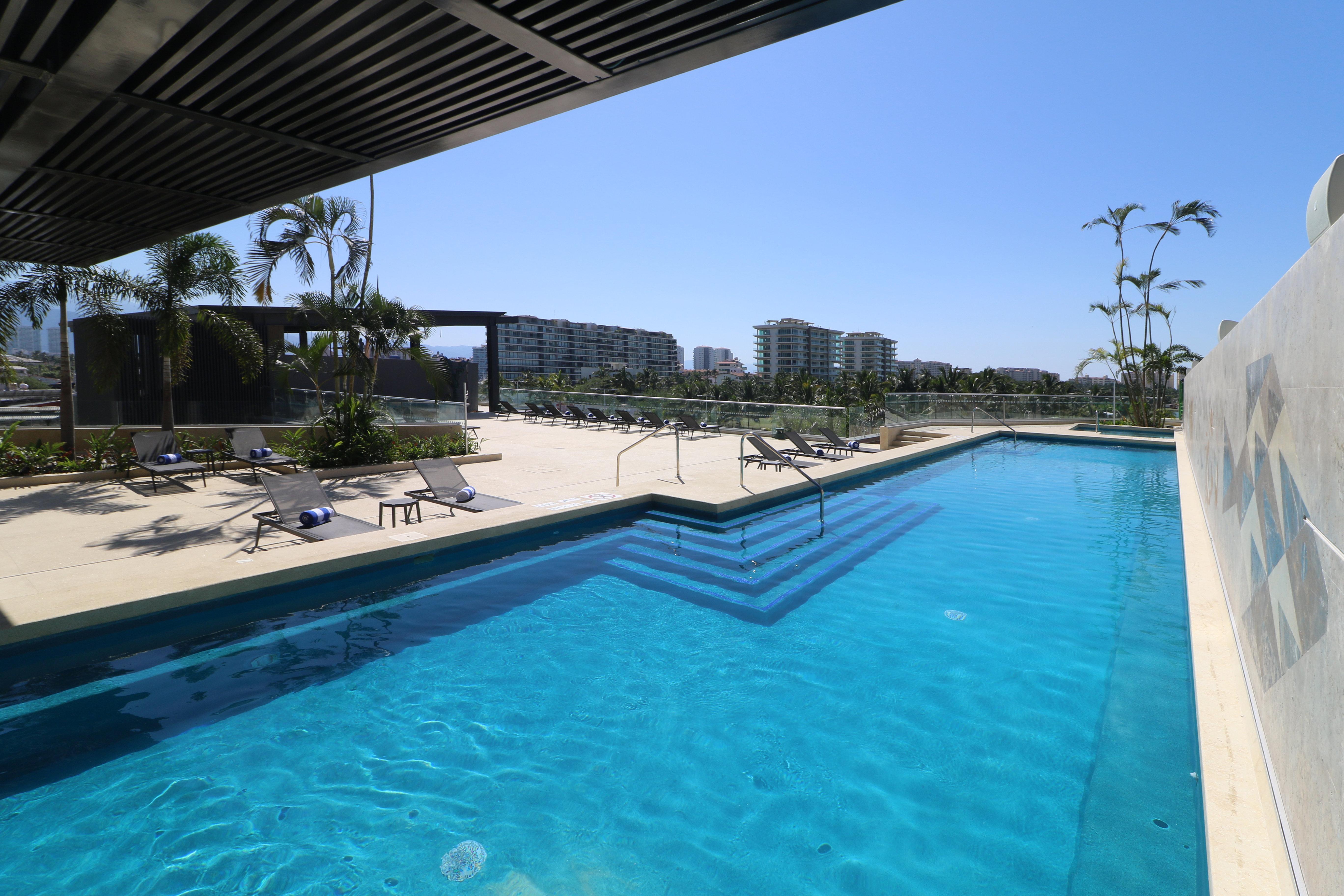 Holiday Inn & Suites - Puerto Vallarta Marina & Golf By Ihg エクステリア 写真