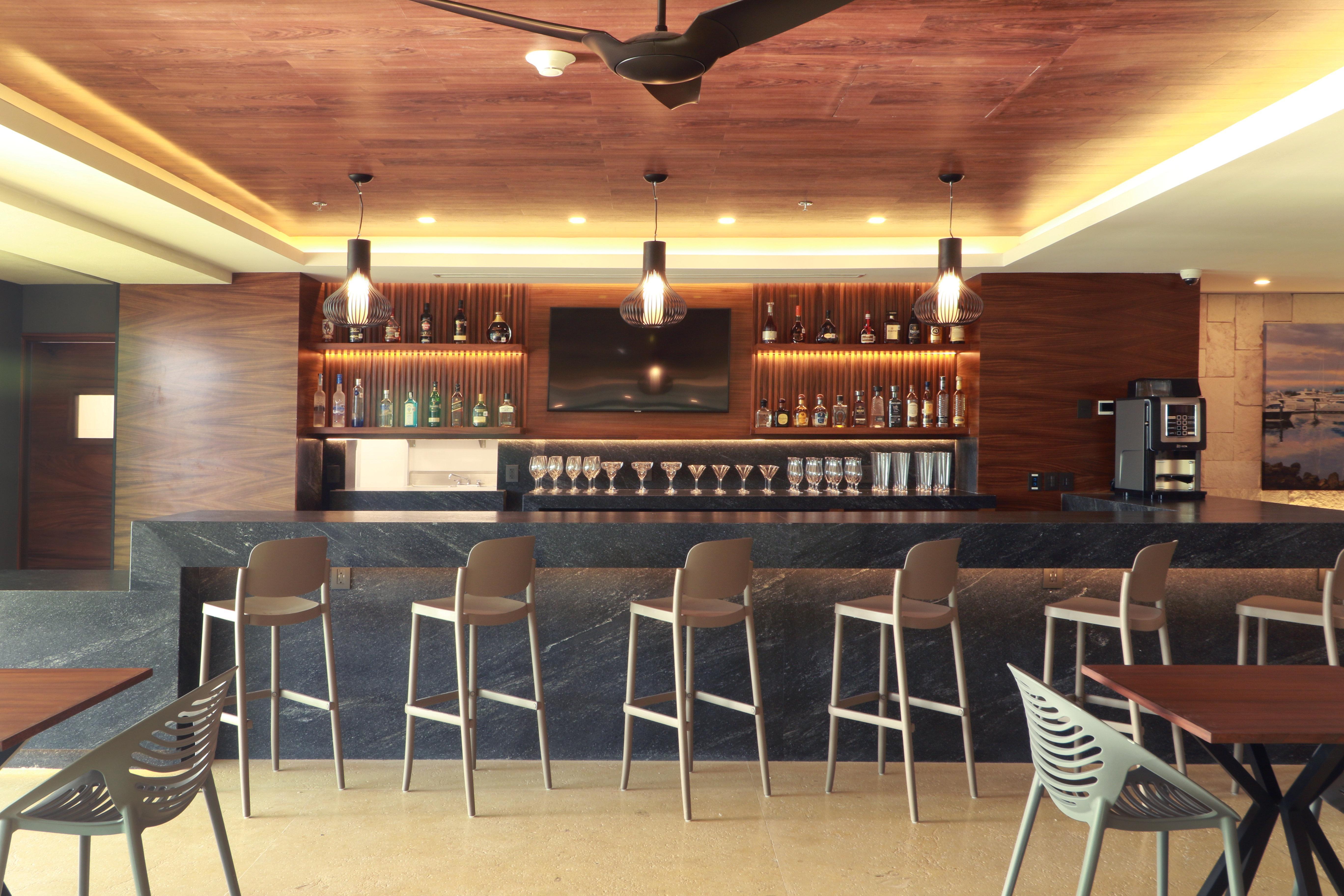 Holiday Inn & Suites - Puerto Vallarta Marina & Golf By Ihg エクステリア 写真