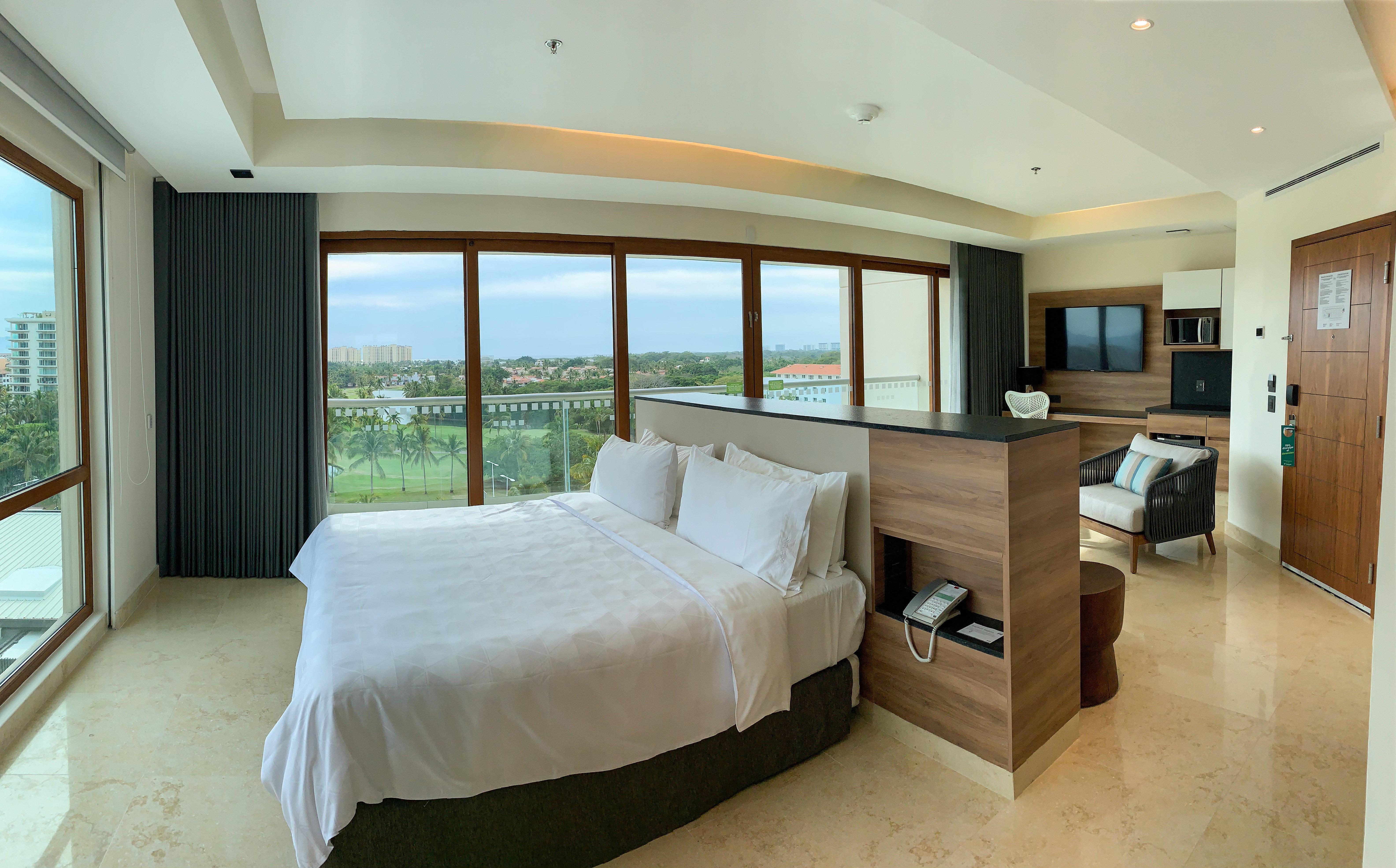 Holiday Inn & Suites - Puerto Vallarta Marina & Golf By Ihg エクステリア 写真
