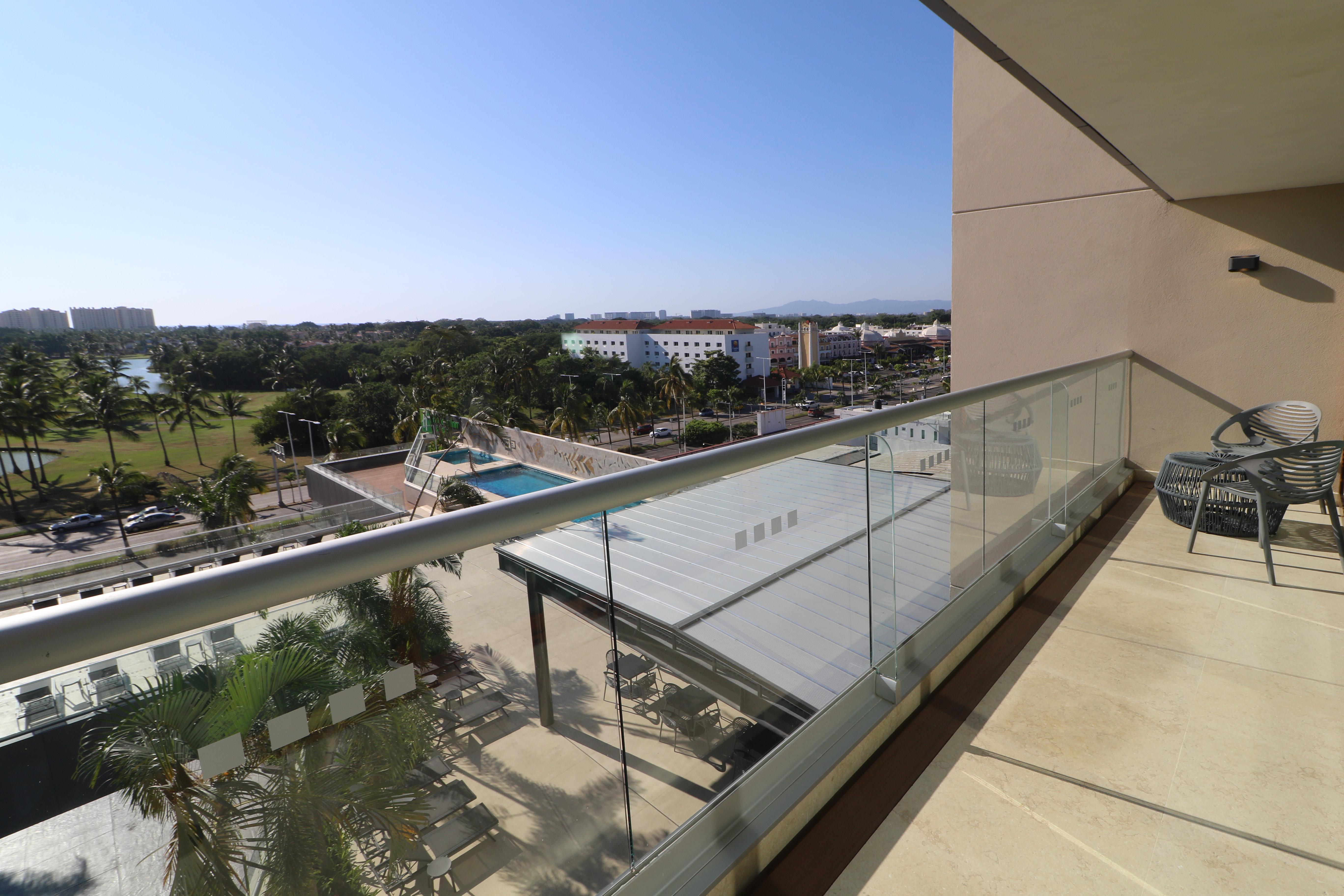 Holiday Inn & Suites - Puerto Vallarta Marina & Golf By Ihg エクステリア 写真