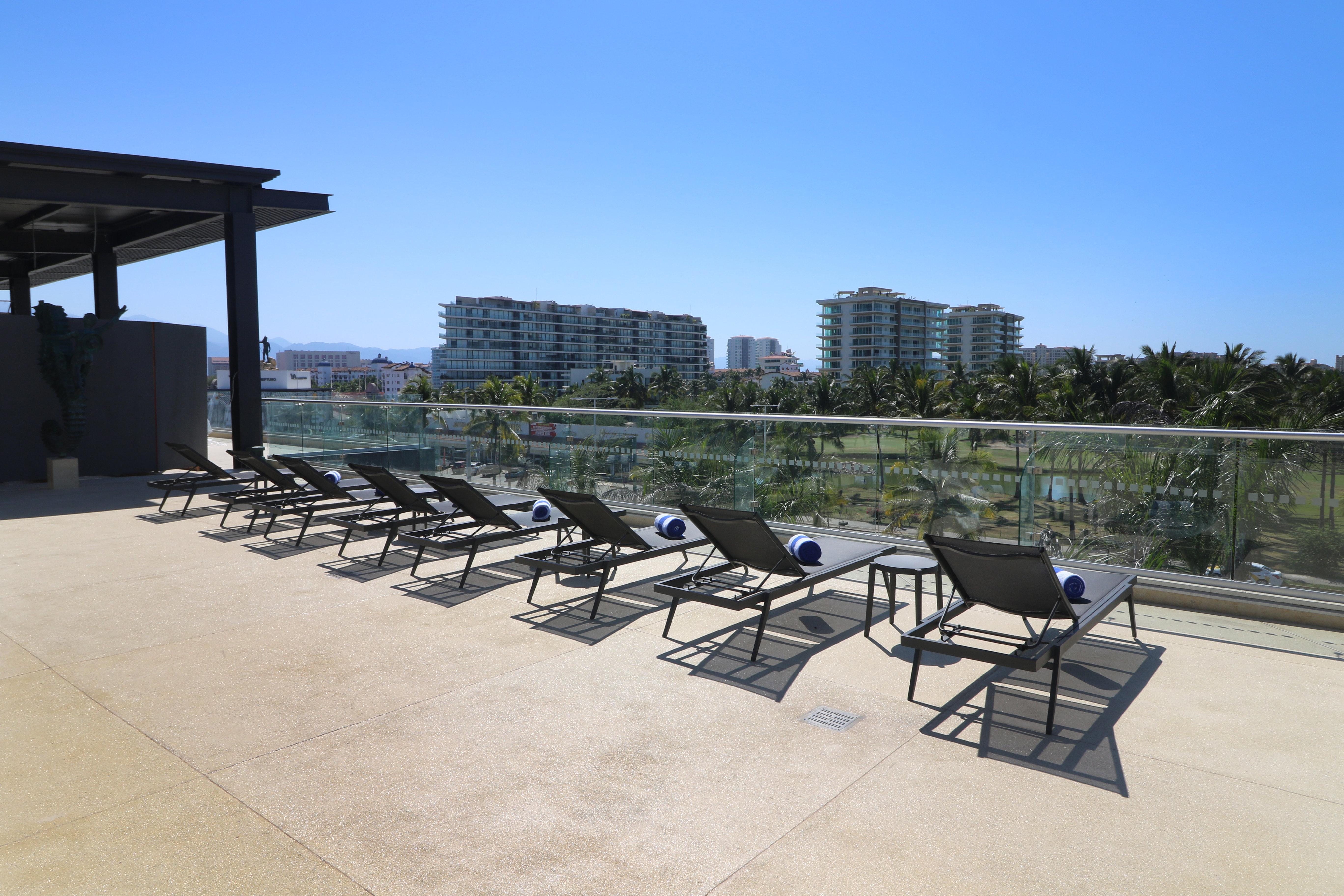 Holiday Inn & Suites - Puerto Vallarta Marina & Golf By Ihg エクステリア 写真